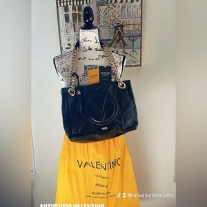 Authentic Valentino showed the bag